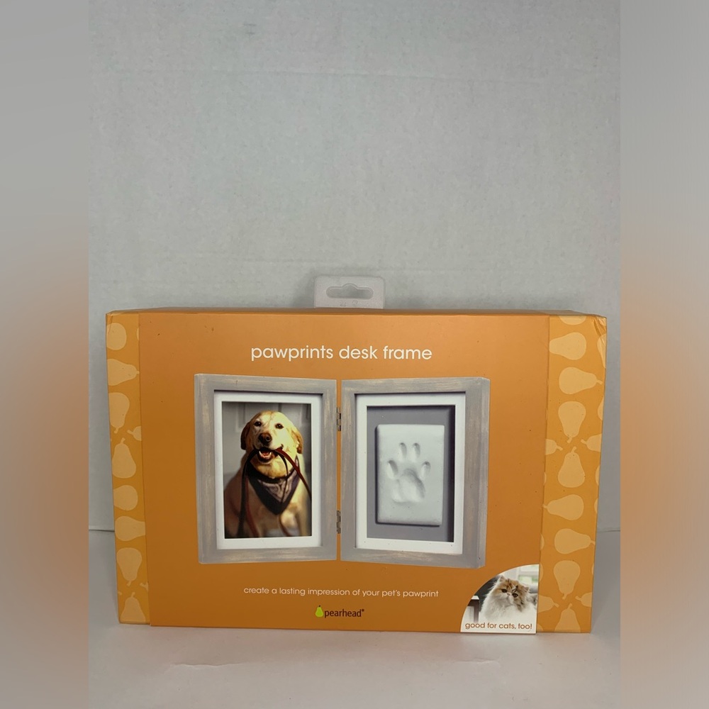 Pearhead Pawprints Desk Frame